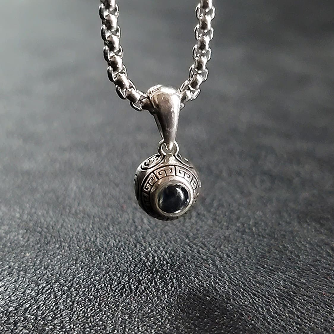 육자진언 백동 펜던트 엔틱 선물 원형 불교 남자 목걸이 상품이미지7