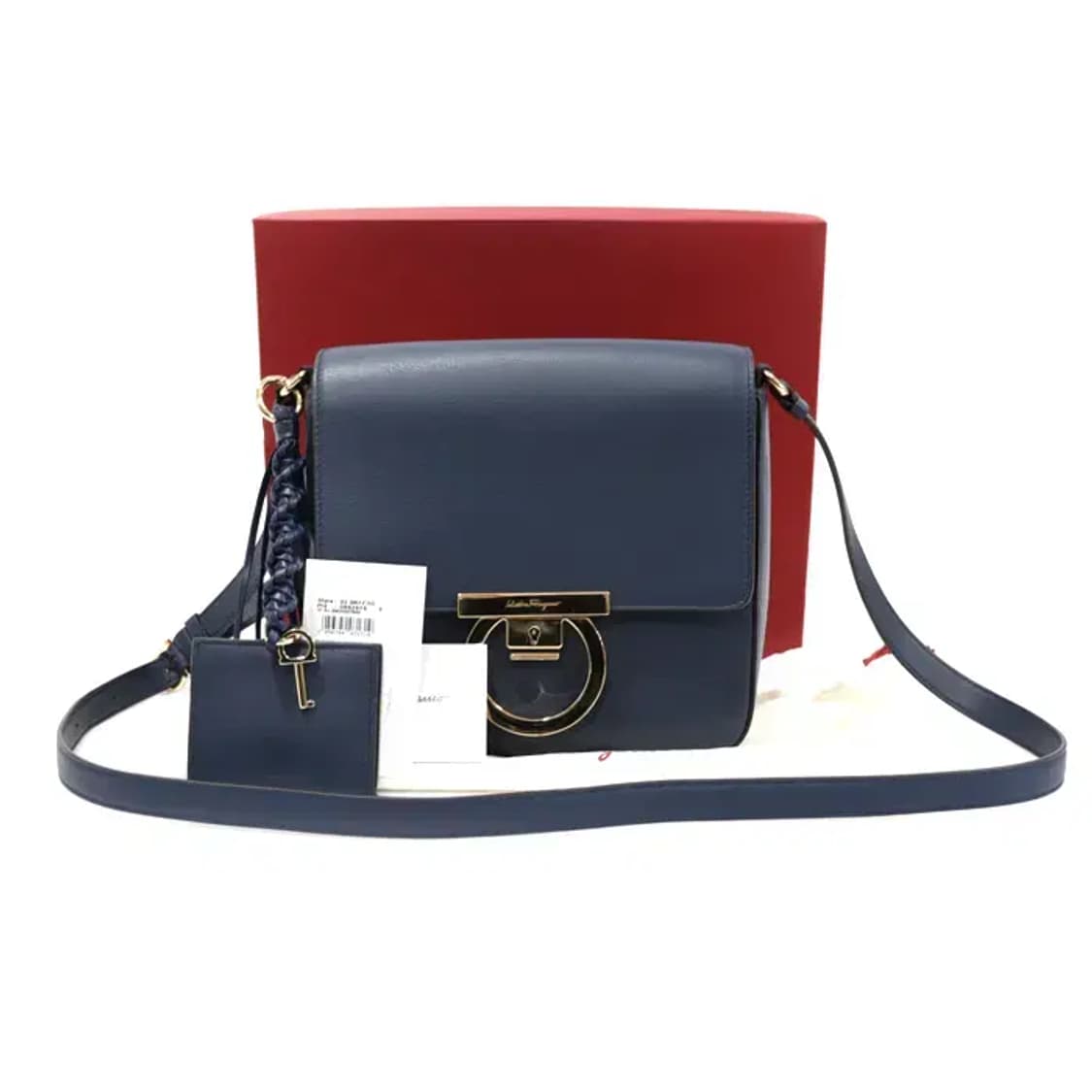 페라가모 21 G977 간치니 락 오 미디움 크로스백 EP41878FE 상품이미지2