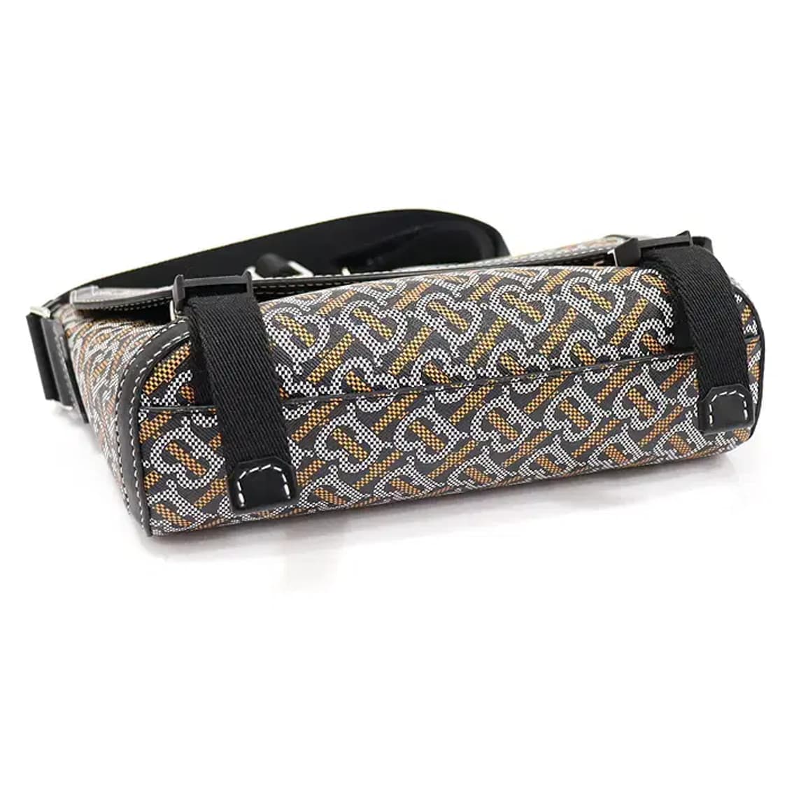 버버리 80590671 TB 모노그램 메신저 크로스백 EP54581BU 상품이미지5