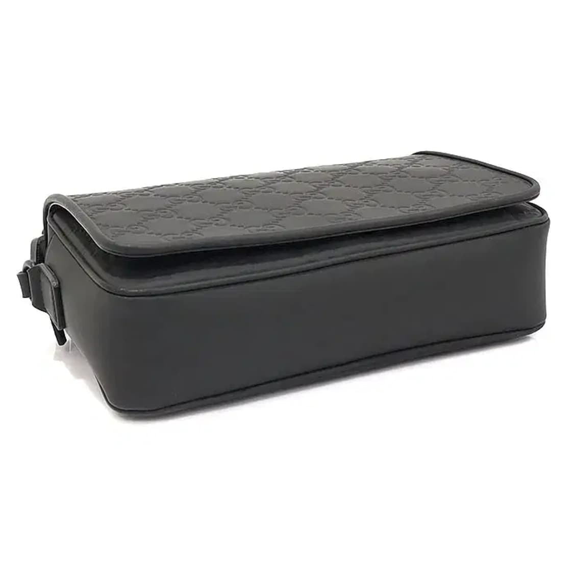 구찌 775097 러버 이펙트 레더 메신저 크로스백 CO56217GU 상품이미지5