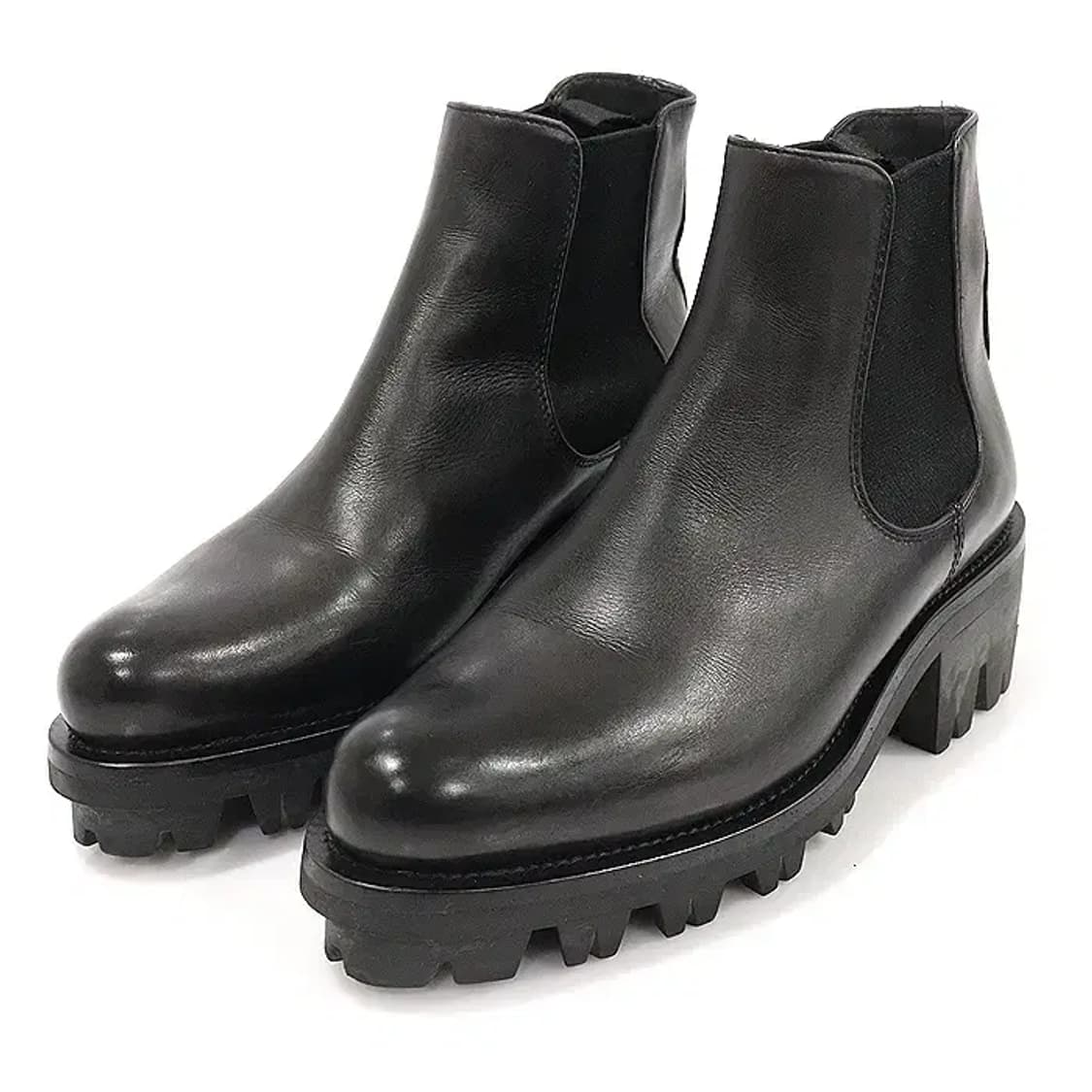 프라다 블랙 브러쉬드 레더 앵클 첼시 여성 부츠 CO26139PR 상품이미지2