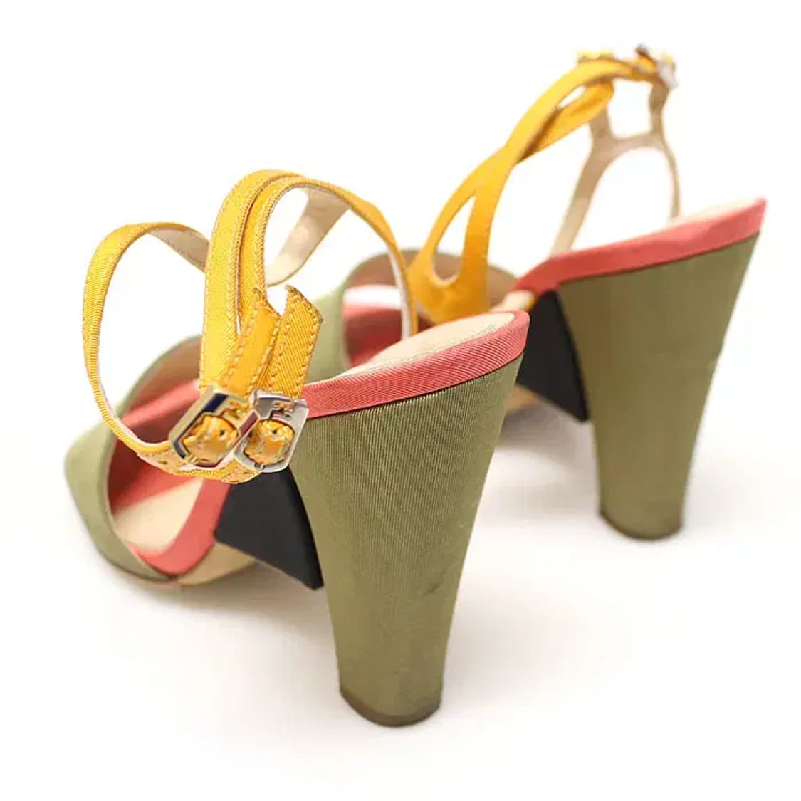 펜디 멀티 컬러 새틴 FF로고 스트랩 여성 샌들 36 17360FD 상품이미지4