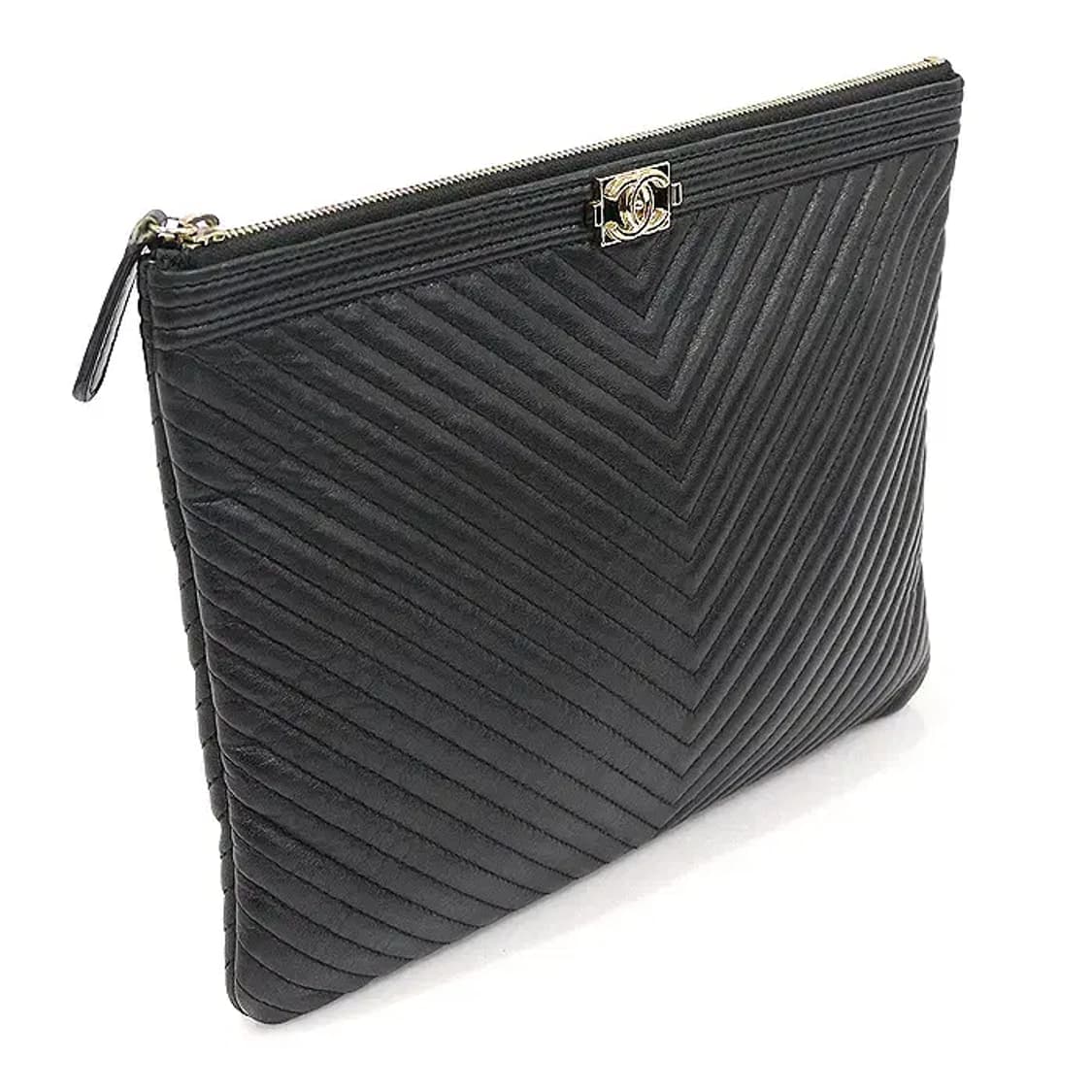 샤넬 A84406 블랙 금장 보이 샤넬 뉴미듐 클러치백 CO17859CH 상품이미지3