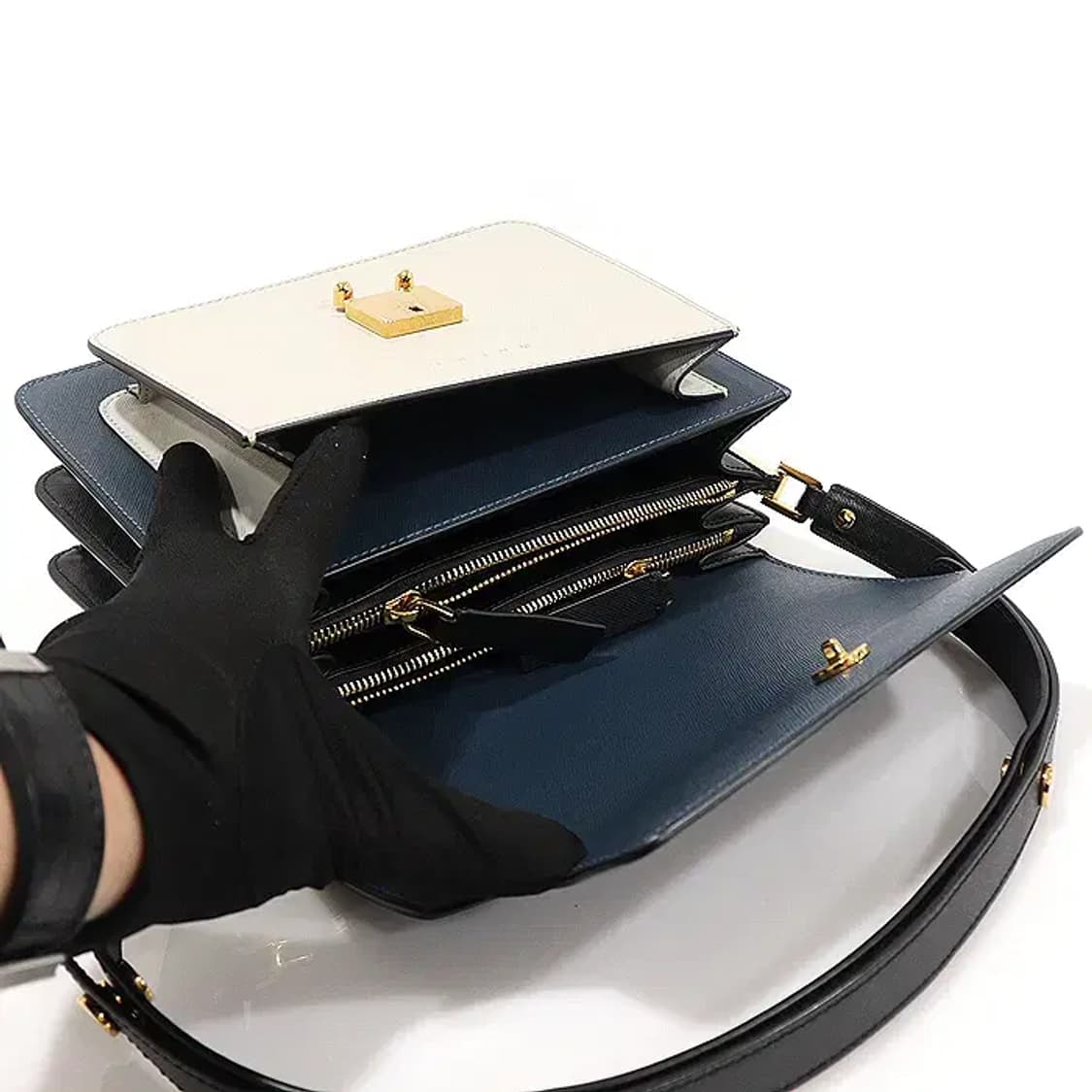 마르니 SBMPN09NO5 트렁크 미듐 숄더백 EP29306ETC 상품이미지5