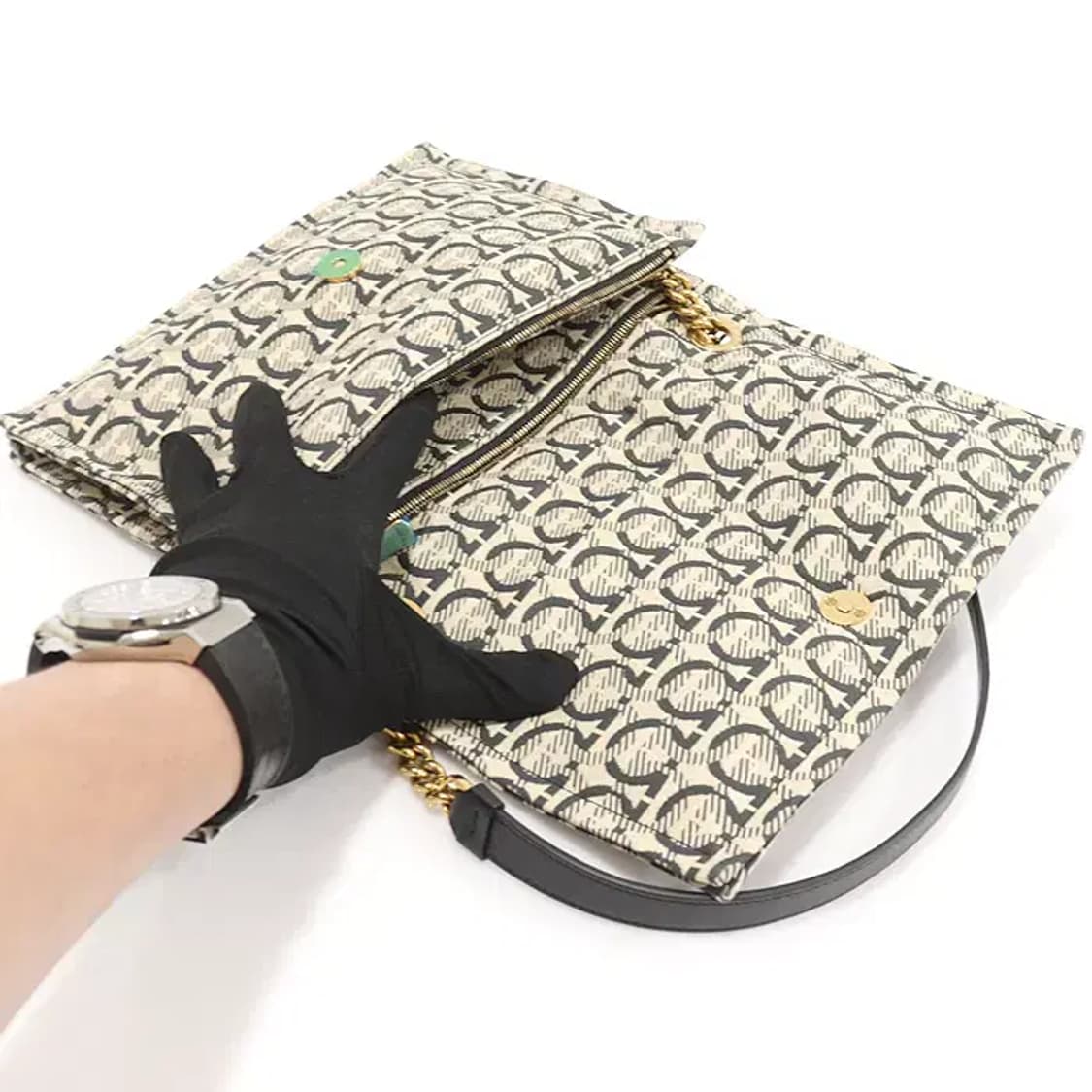 페라가모 21 0363 자카드 패딩 비바 스몰 숄더백 EP82702FE 상품이미지6