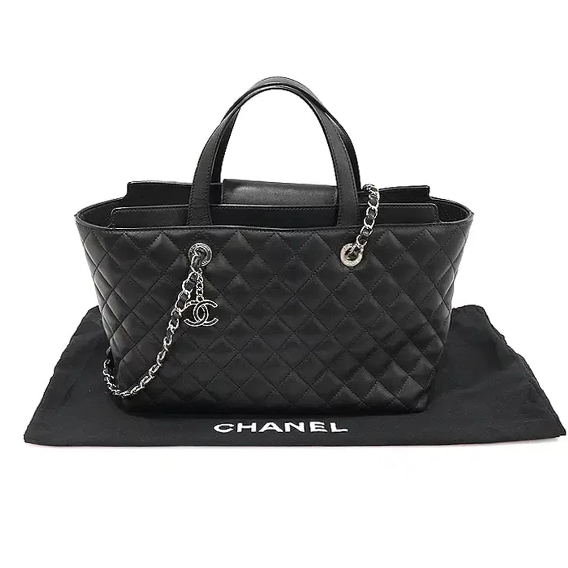 샤넬 A98683 블랙 카프스킨 CC로고 라지 쇼핑 EP12904CH 상품이미지2