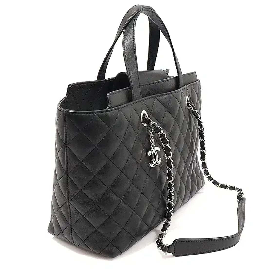 샤넬 A98683 블랙 카프스킨 CC로고 라지 쇼핑 EP12904CH 상품이미지3