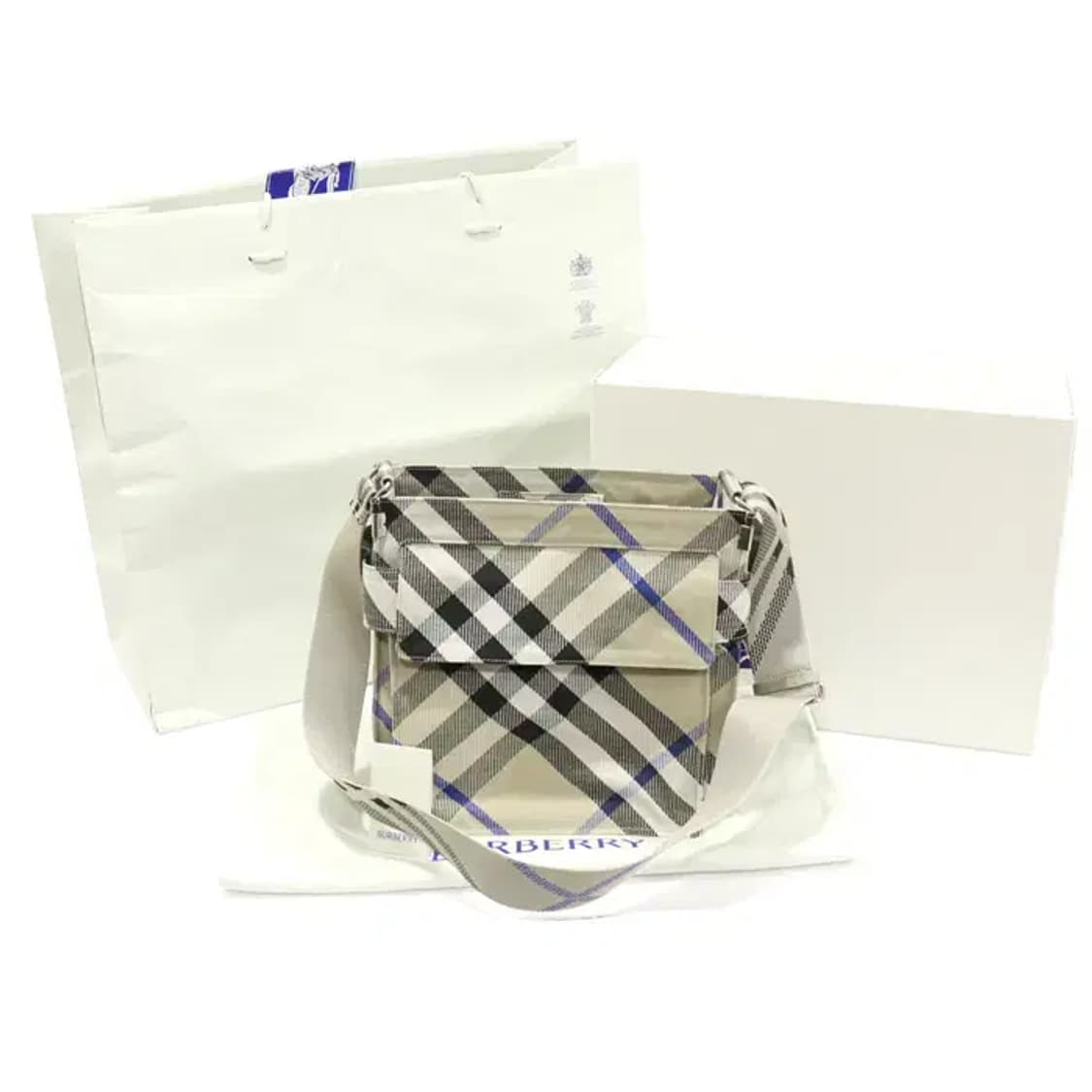 버버리 80950121 캔버스 스몰 트렌치 크로스백 CO57054BU 상품이미지2