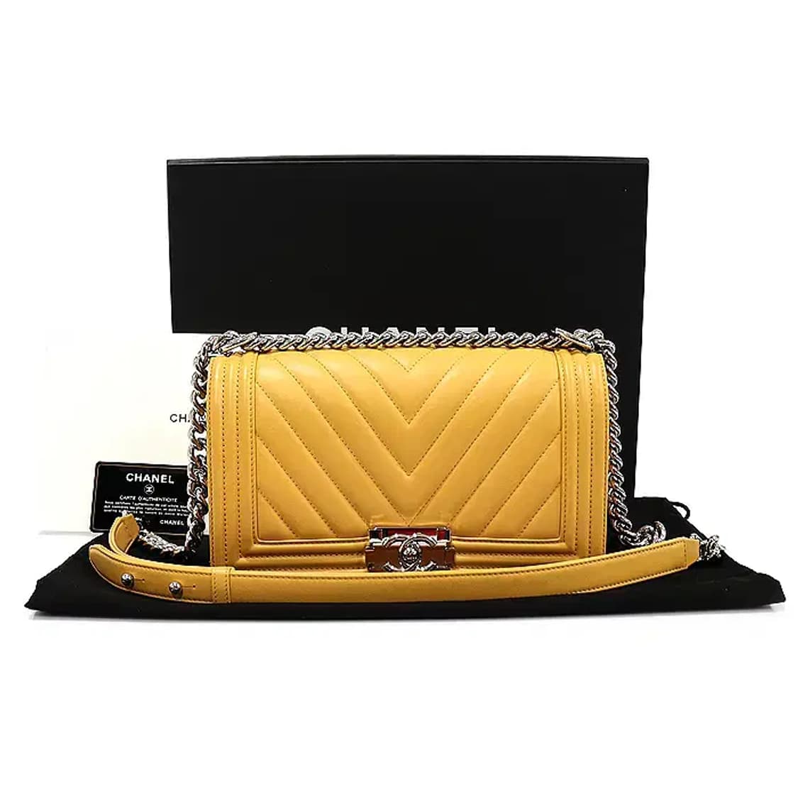 샤넬 A67086 카프스킨 올드 보이샤넬 미듐 숄더백 EP50445CH 상품이미지2