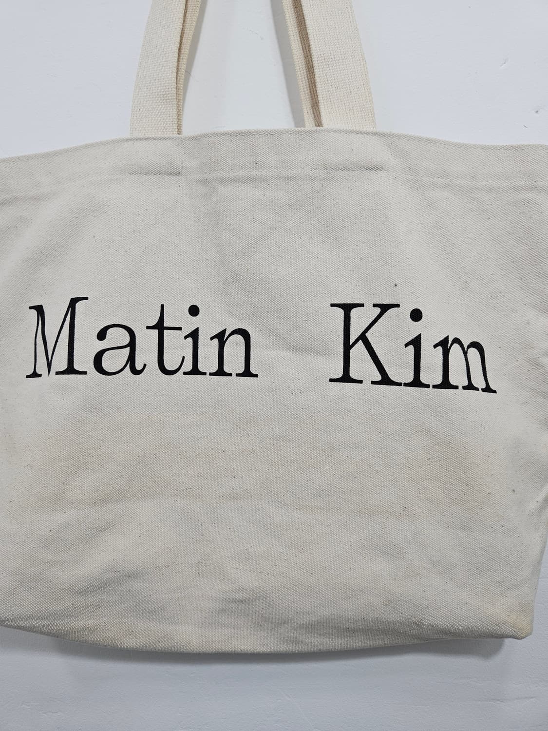 마뗑킴(Matin Kim) 로고 캔버스 토드 에코백 아이보리 상품이미지3