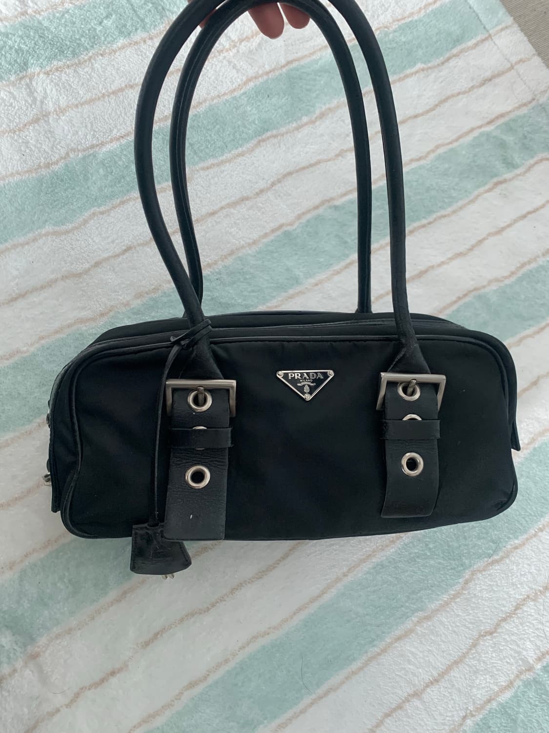 프라다 바게트백 볼링백 가방 상품이미지1
