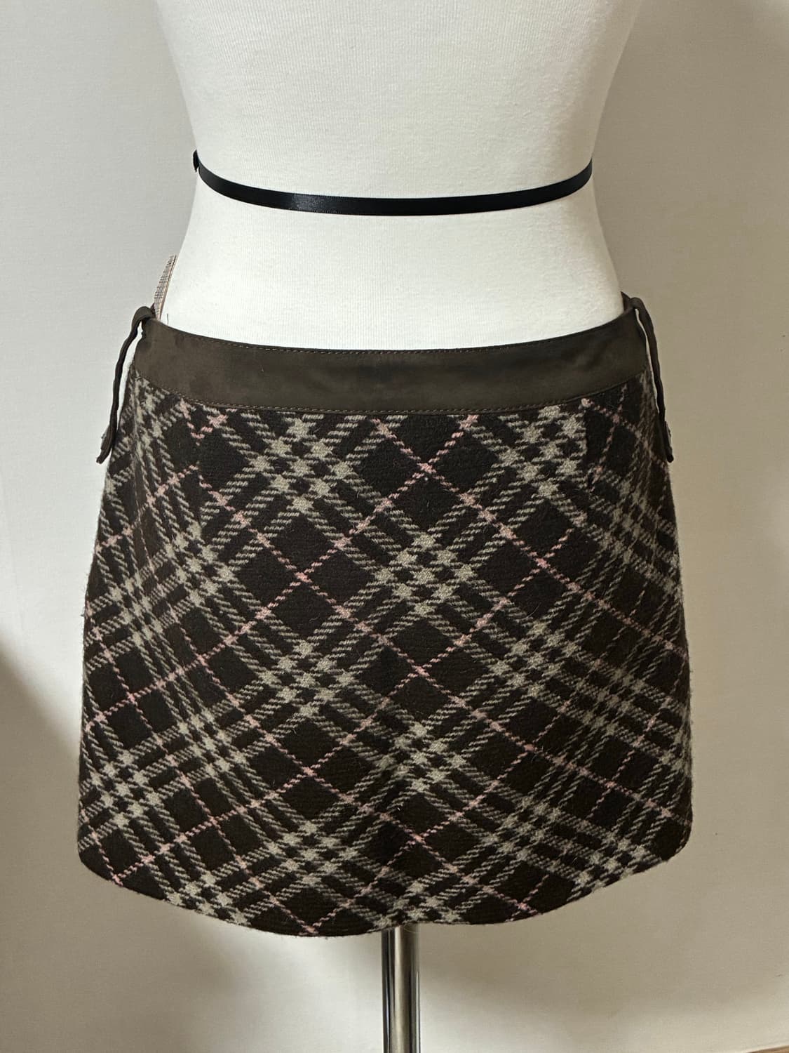 버버리 미니스커트 상품이미지3