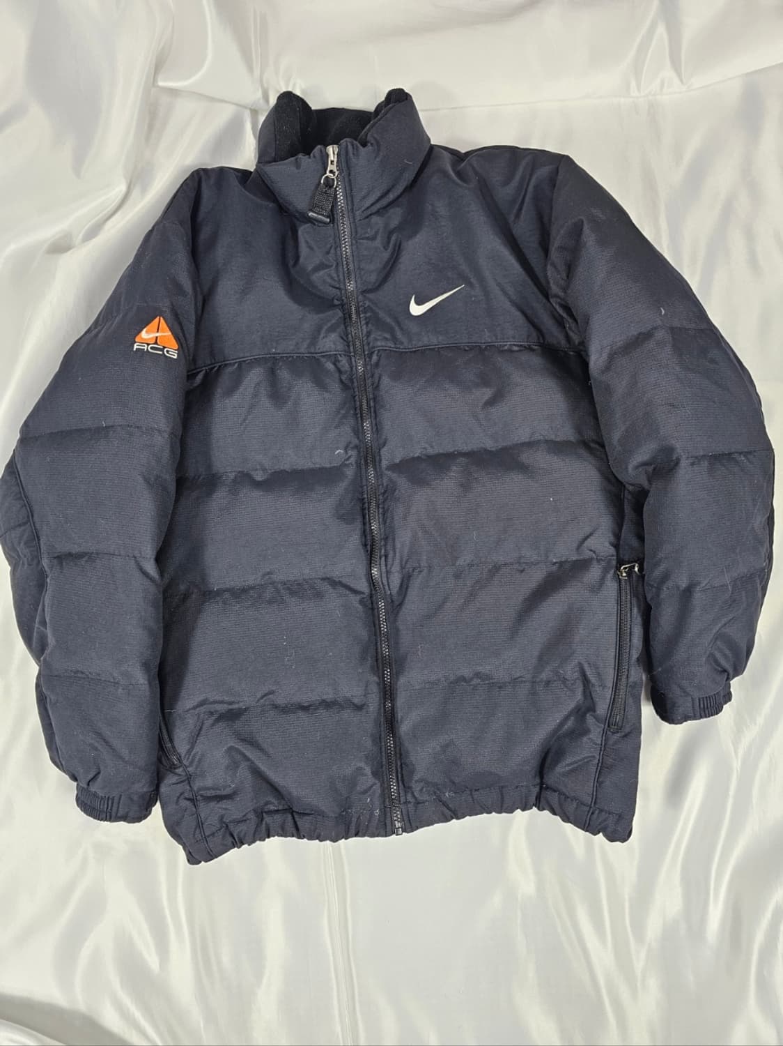 나이키acg패딩 상품이미지1