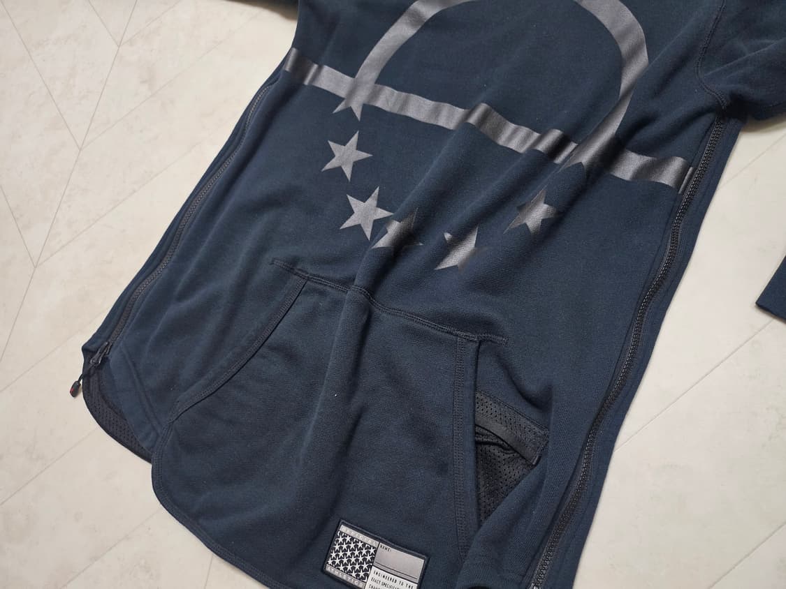 나이키 맨투맨 상품이미지3