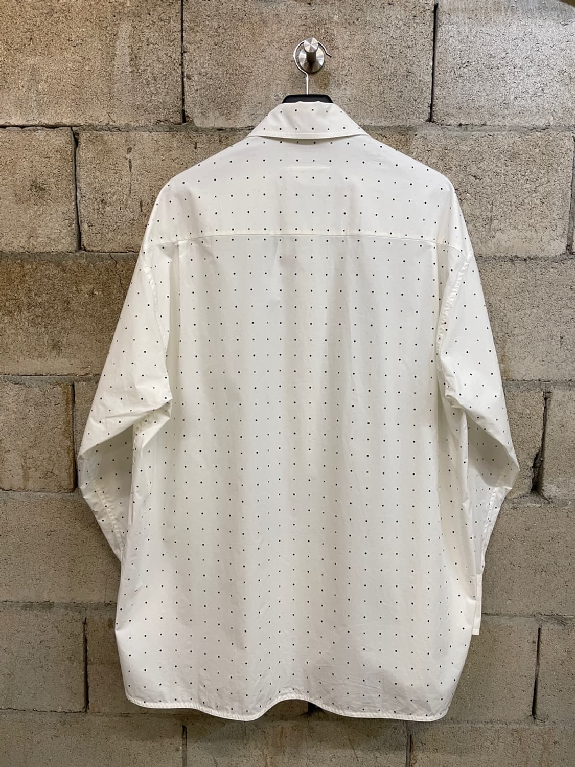 MM6 메종 마르지엘라 도트 프린트 셔츠  상품이미지4