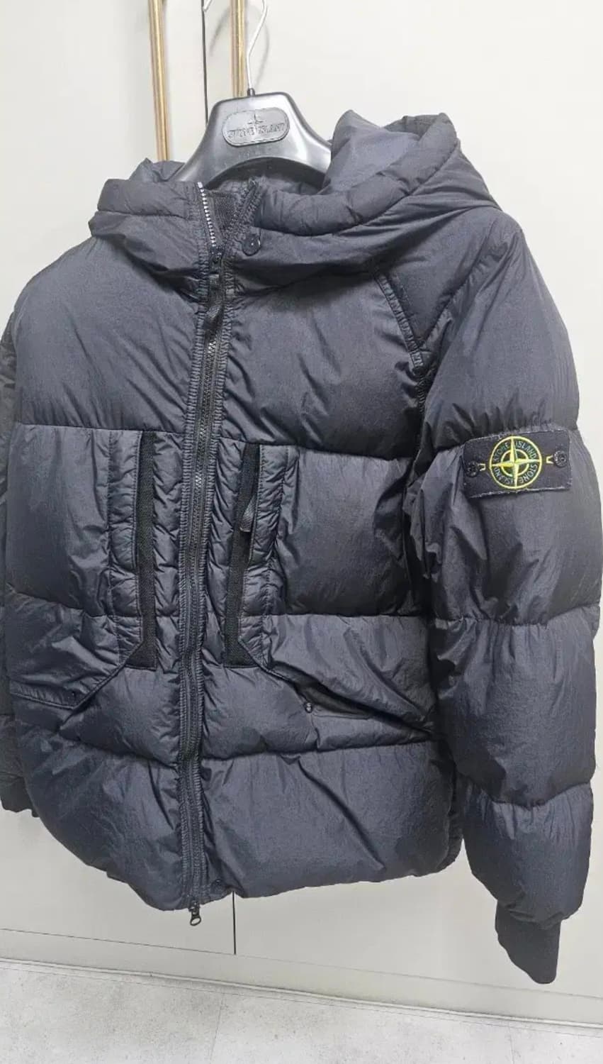 스톤아일랜드 크링클랩스 23FW 상품이미지1