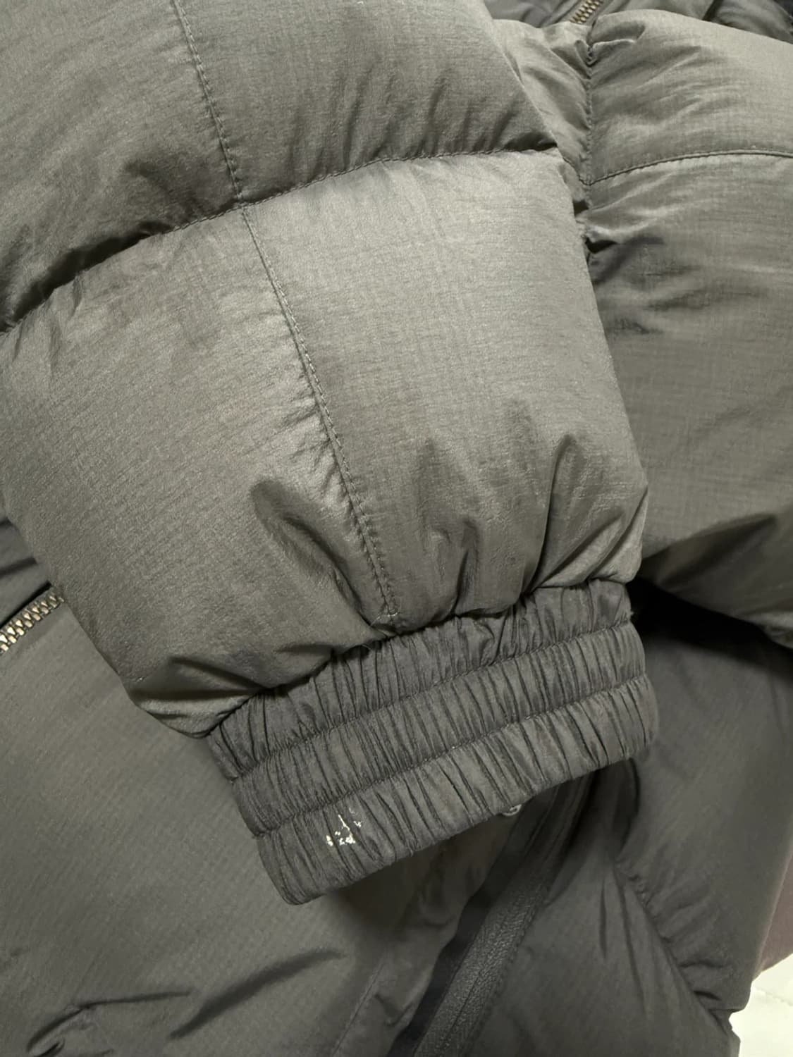 몽벨 구스다운 패딩 푸퍼 그레이 상품이미지2