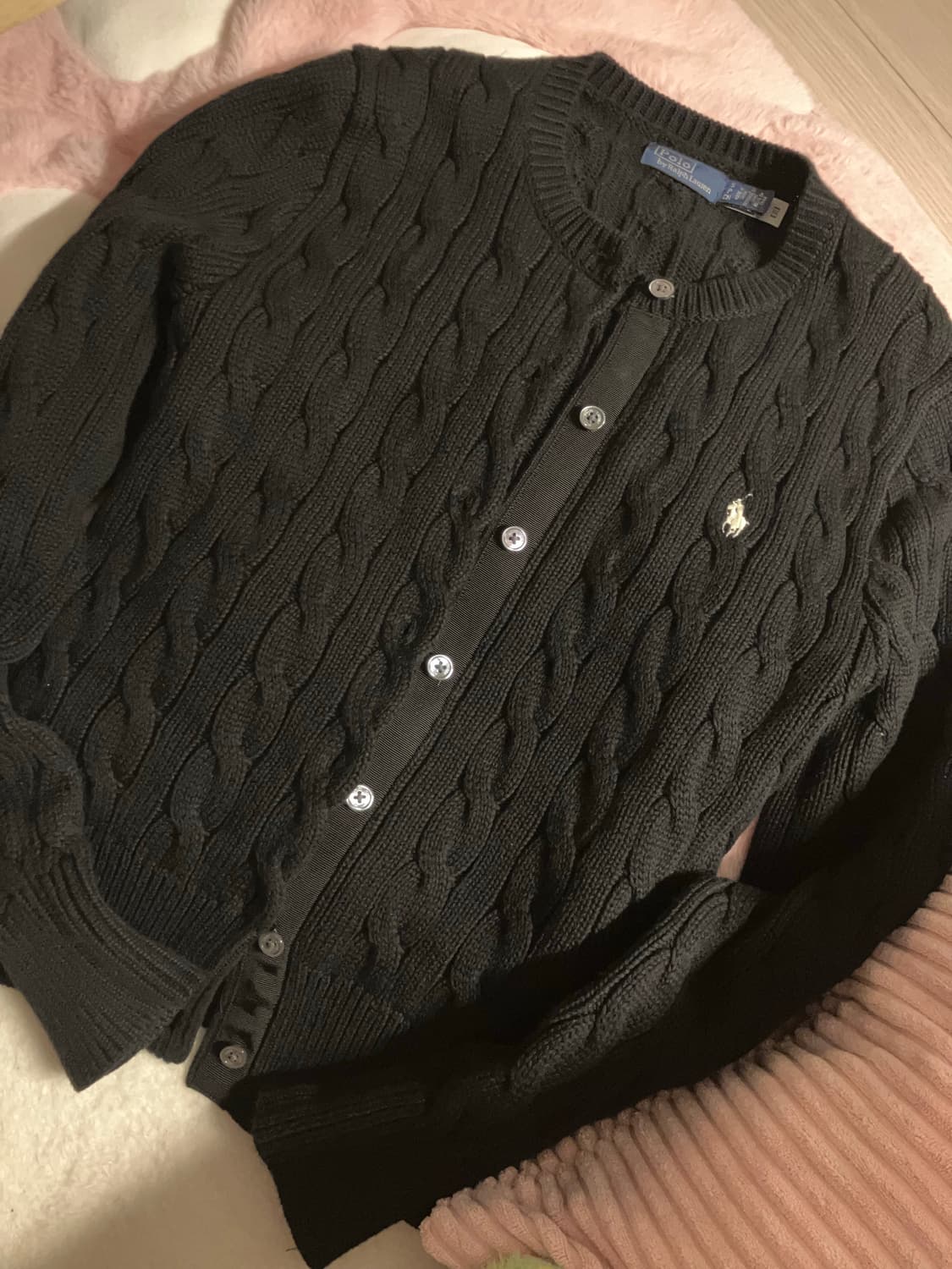 폴로 니트 검정 (´°̥̥̥̥̥̥̥̥ω°̥̥̥̥̥̥̥̥｀)  상품이미지2
