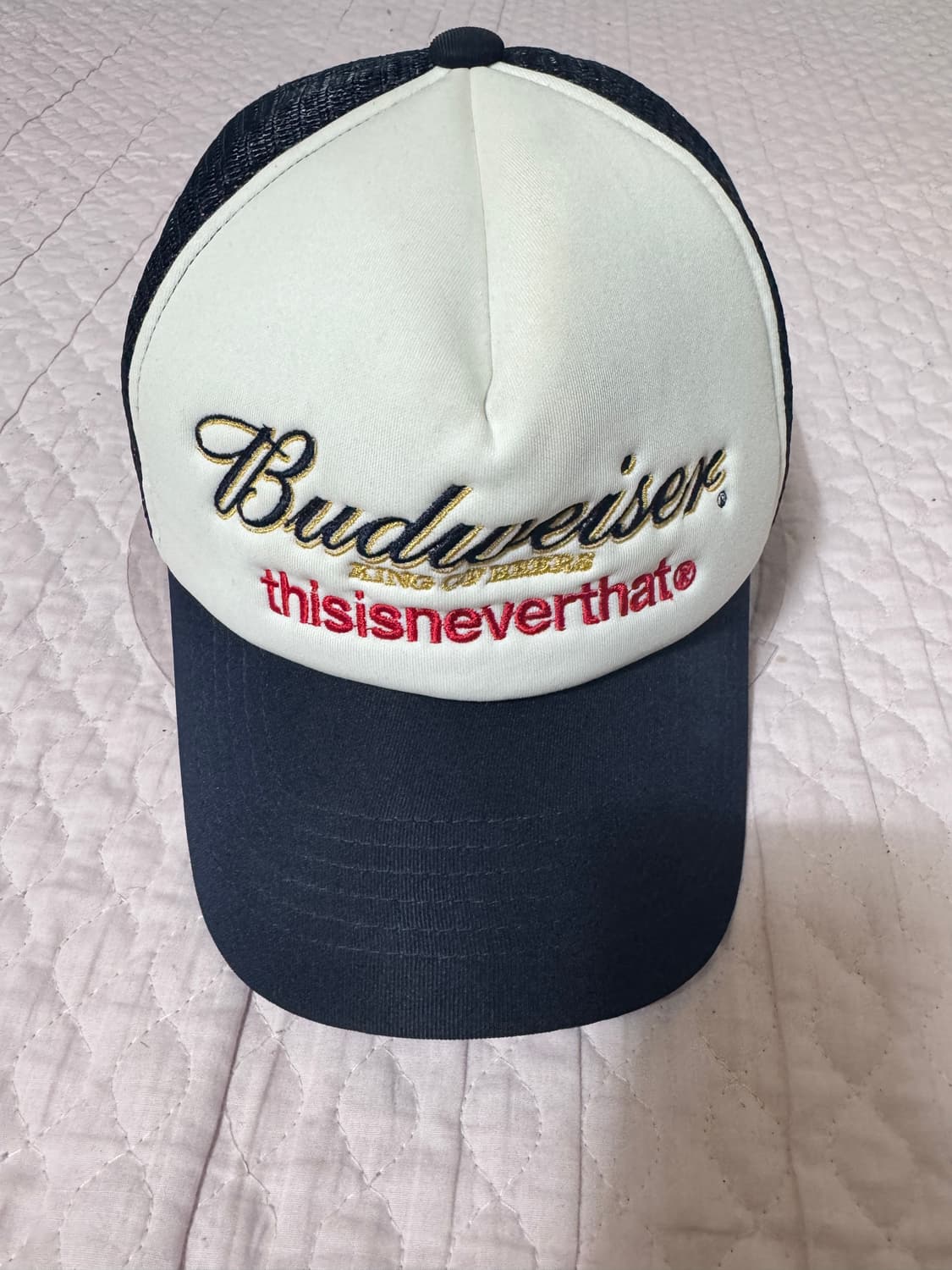 디스이즈네버댓 버드와이저 매쉬캡 상품이미지1