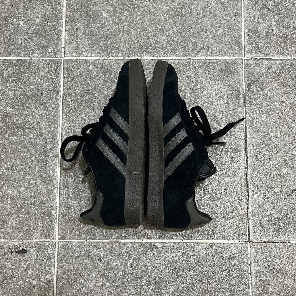 gazelle core black gold metallic gum 상품이미지6