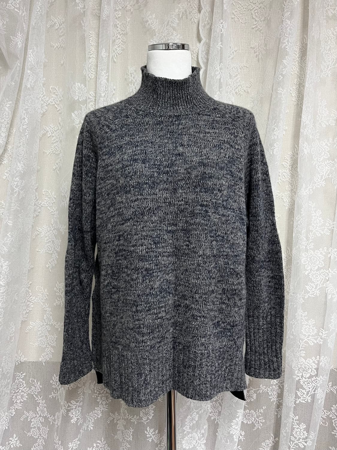 F) 한섬 랑방 컬렉션 캐시미어 100 폴라 니트 상품이미지1