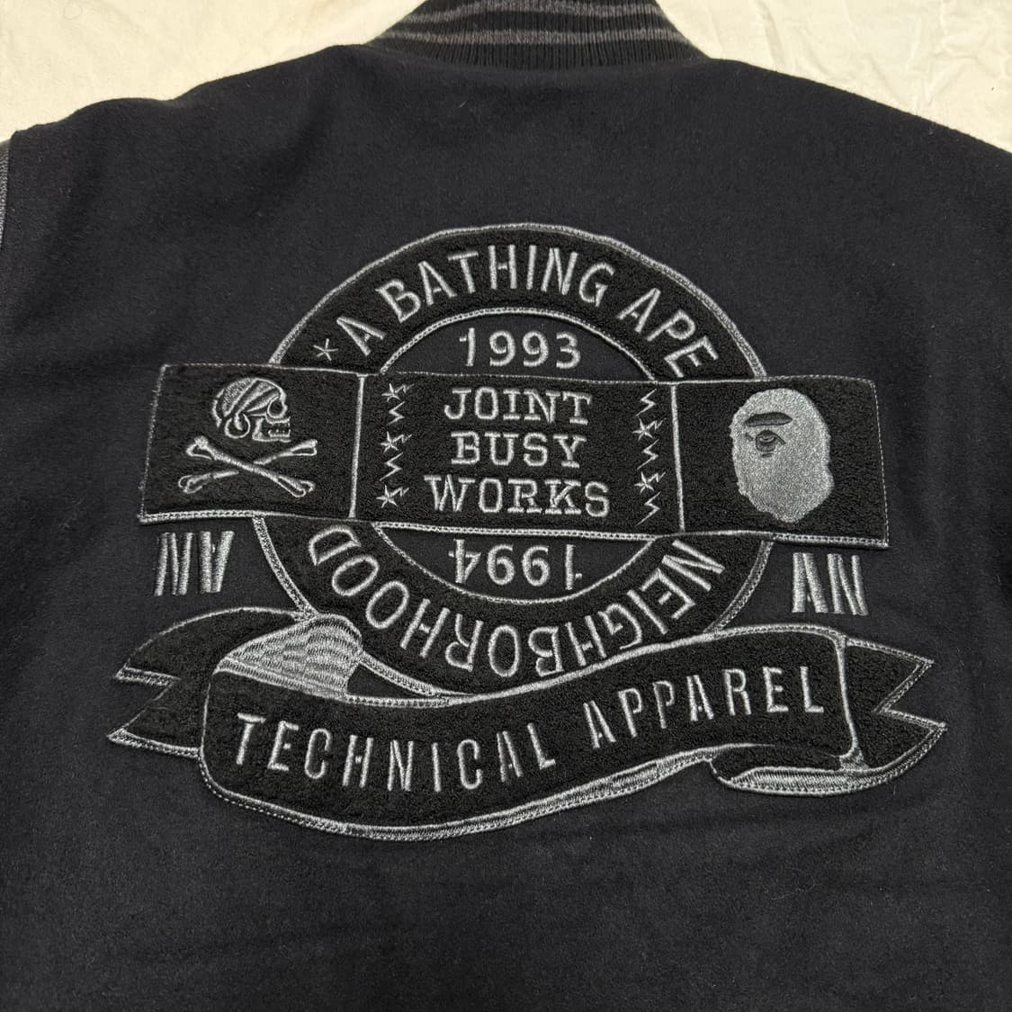 베이프 네이버후드 넘버링 50장 한정판 바시티 [2XL] 상품이미지5