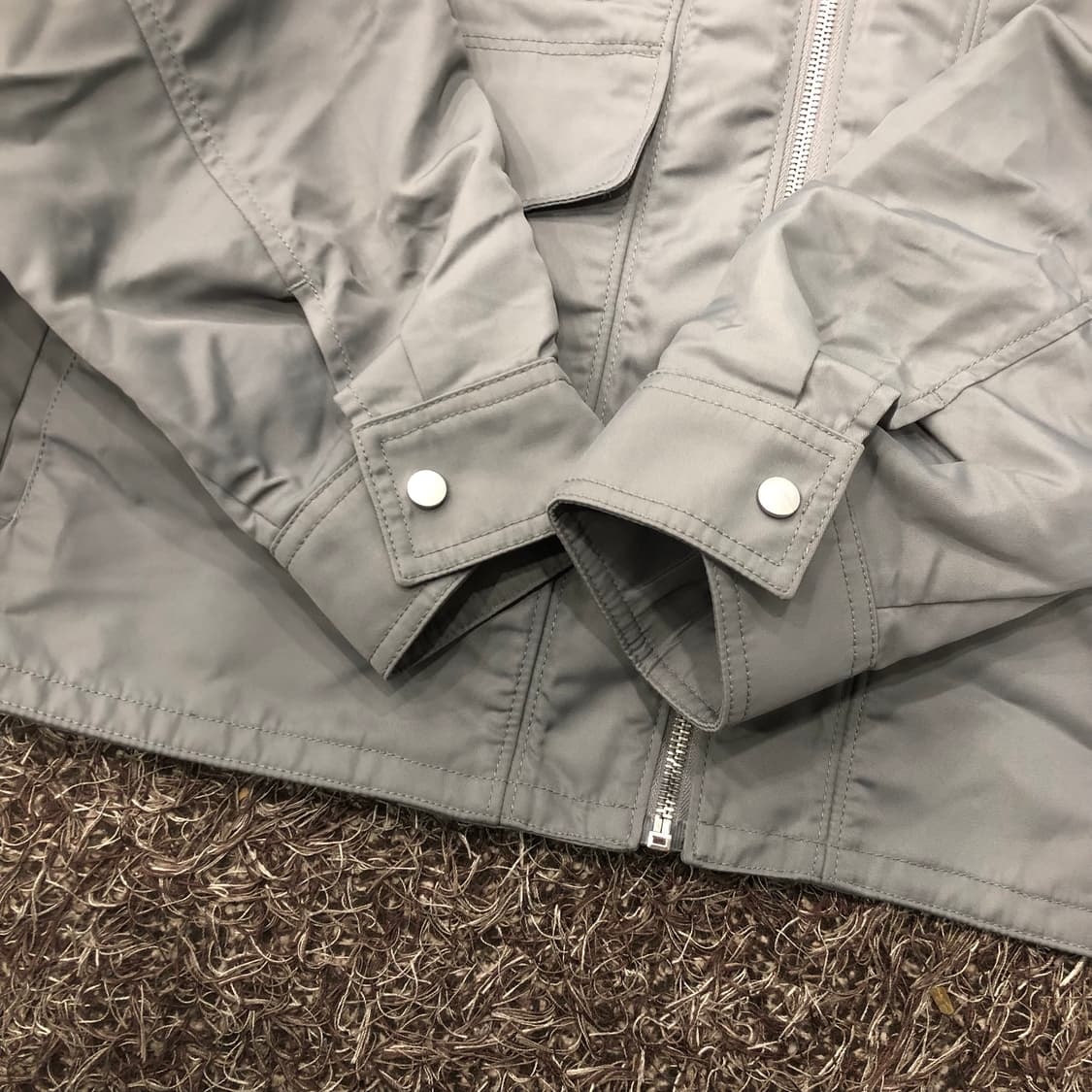 L DKNY 나일론 봄버 자켓 상품이미지5