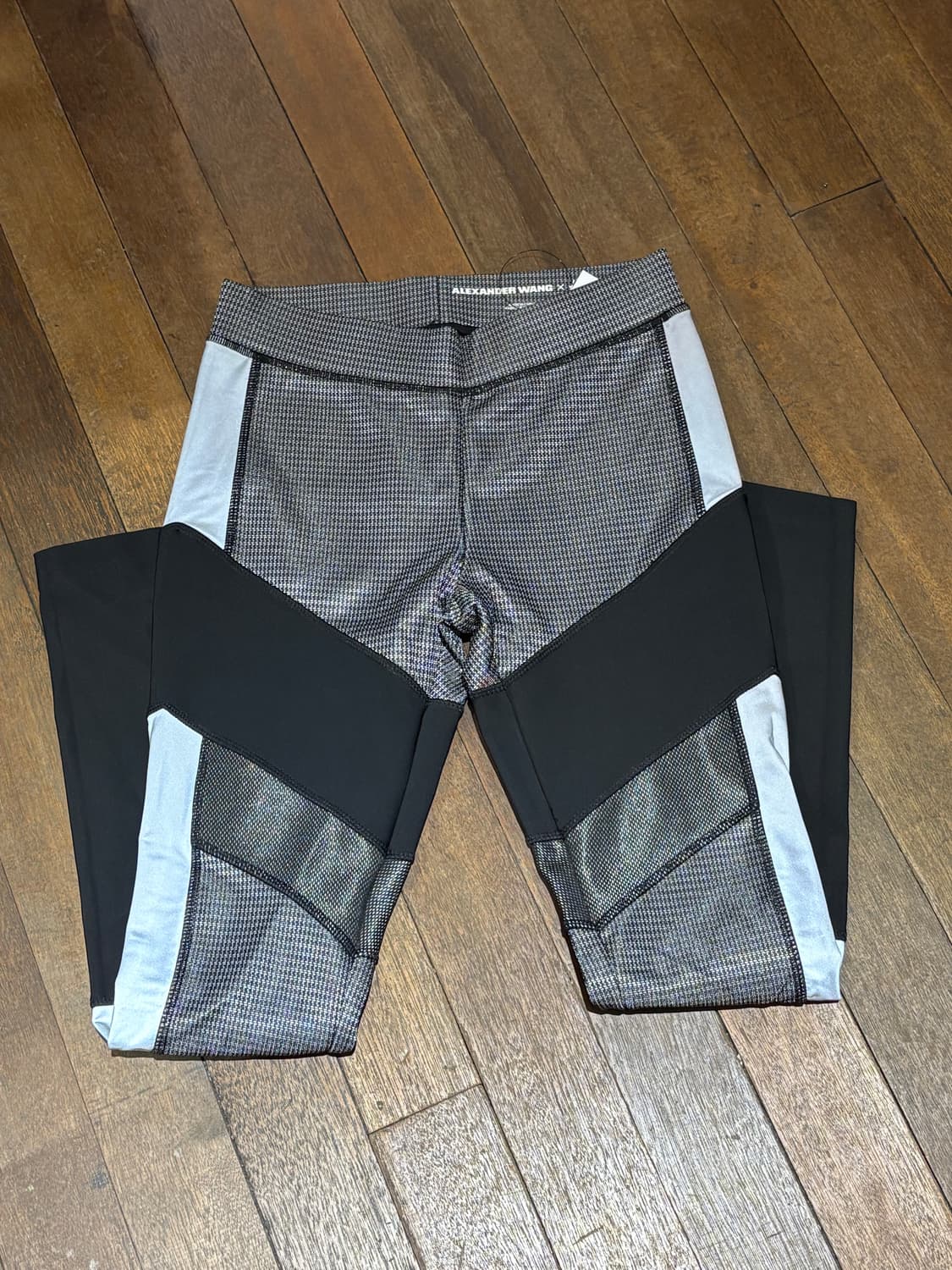 Alexander Wang x H&M 콜라보 리플렉티브 상품이미지1