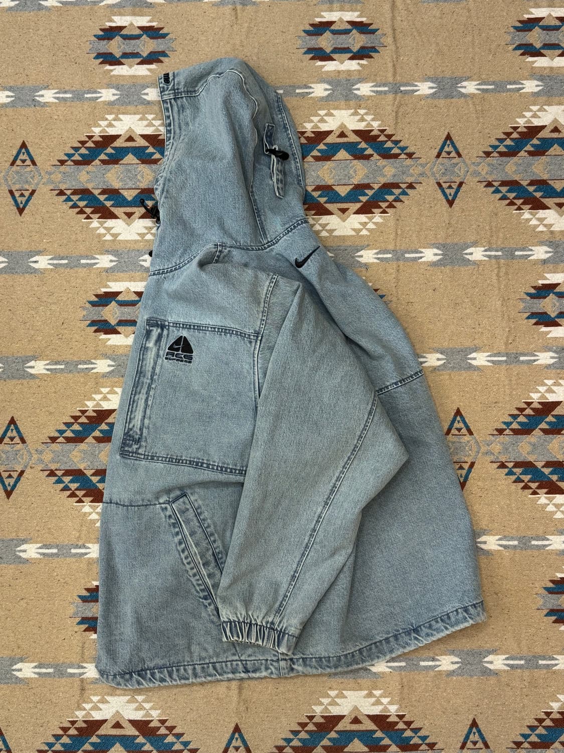 [M][100] 슈프림 x 나이키 ACG 데님 풀오버 워시드 블루 상품이미지7