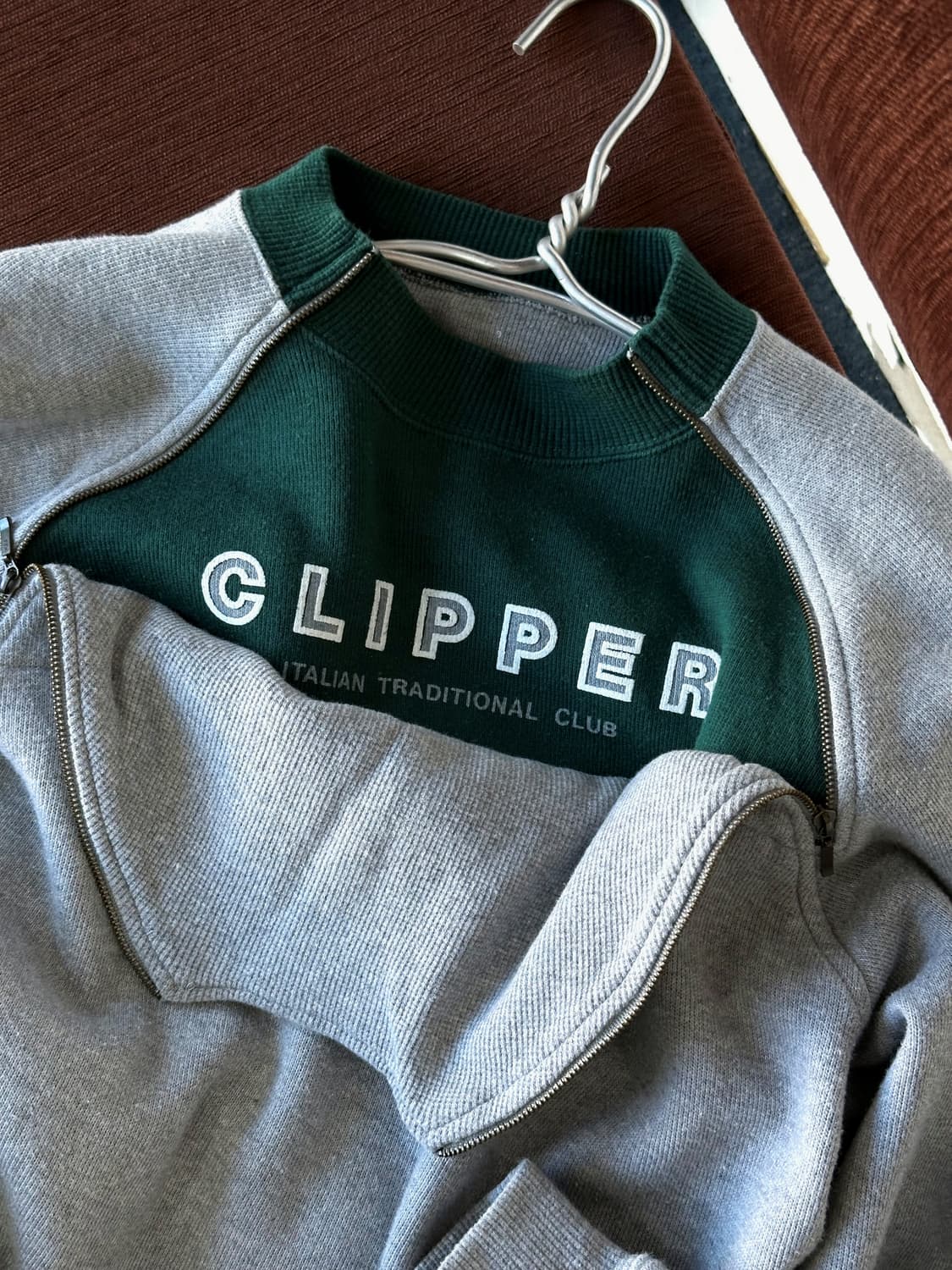 Fake layered design wide sweat P/O 상품이미지6