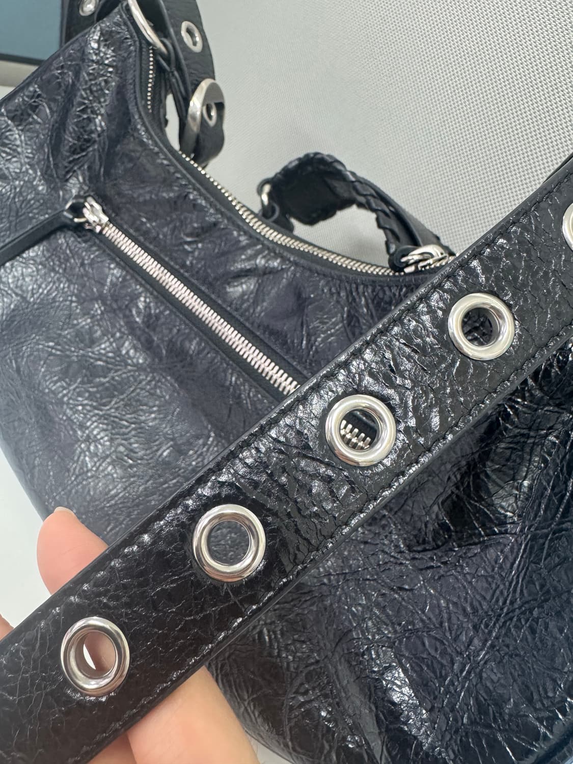 발렌시아가 르카골 숄더백 상품이미지4