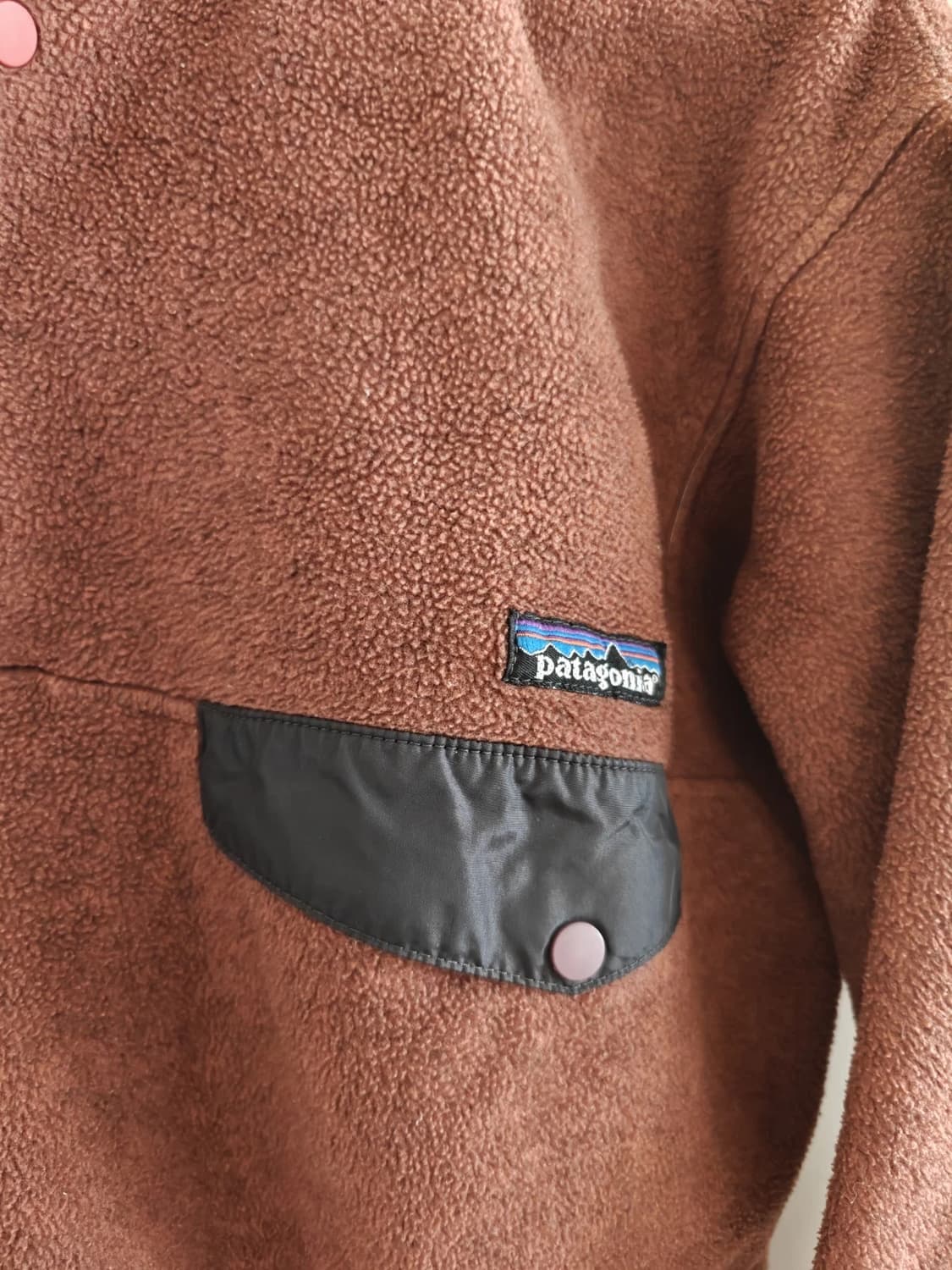 10s 파타고니아 신칠라 스냅-T 브라운/블랙 상품이미지2