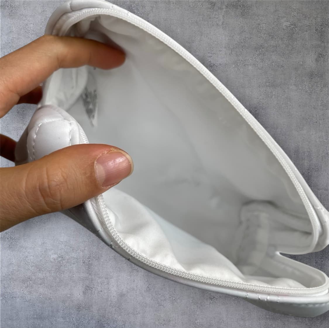 디올 Dior 뷰티 화이트 까나쥬 파우치 상품이미지7