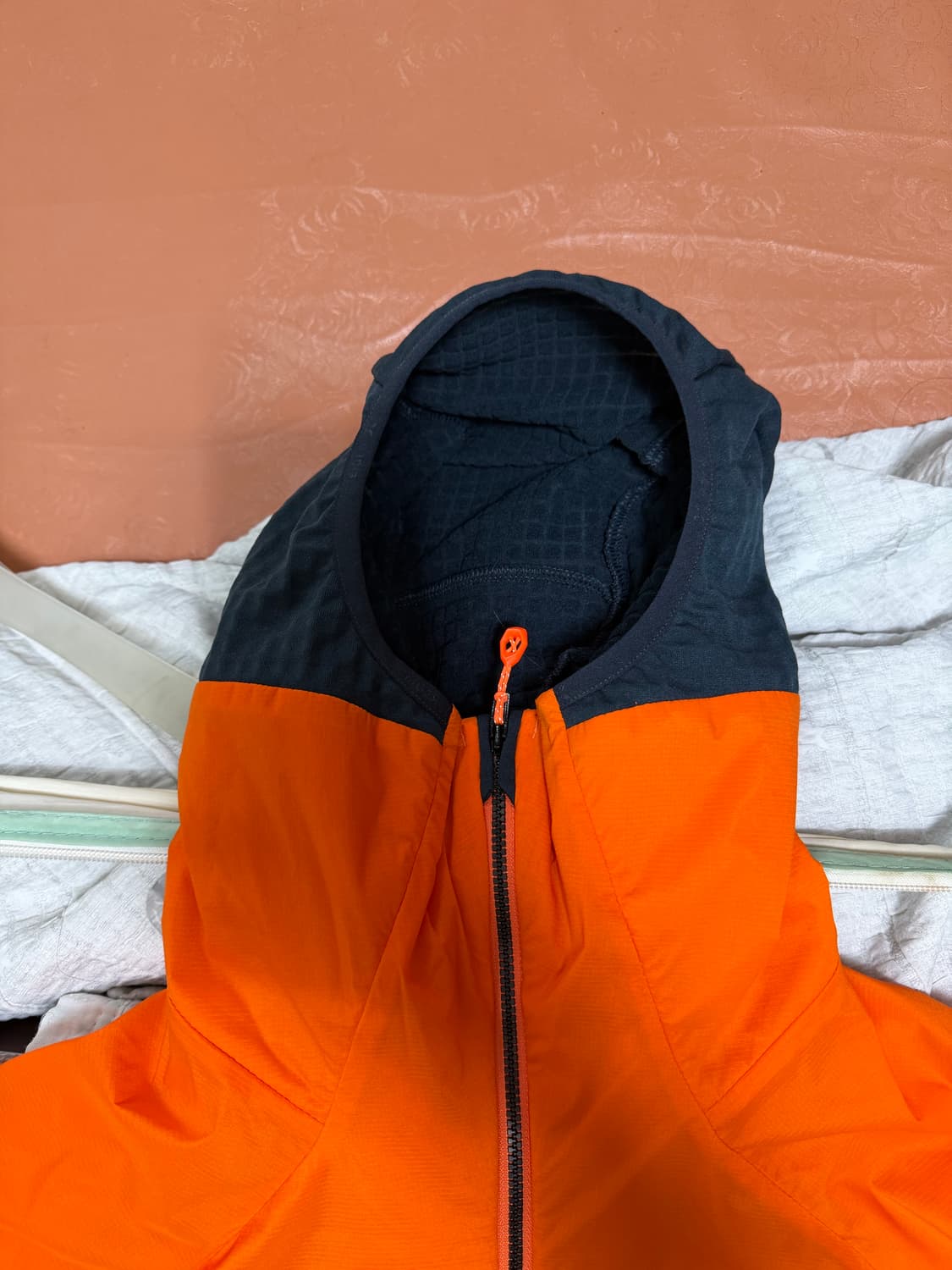 아이거 노드완드 미드레이어 하이브리드 후드 자켓 남성 M11E5FM008 상품이미지4