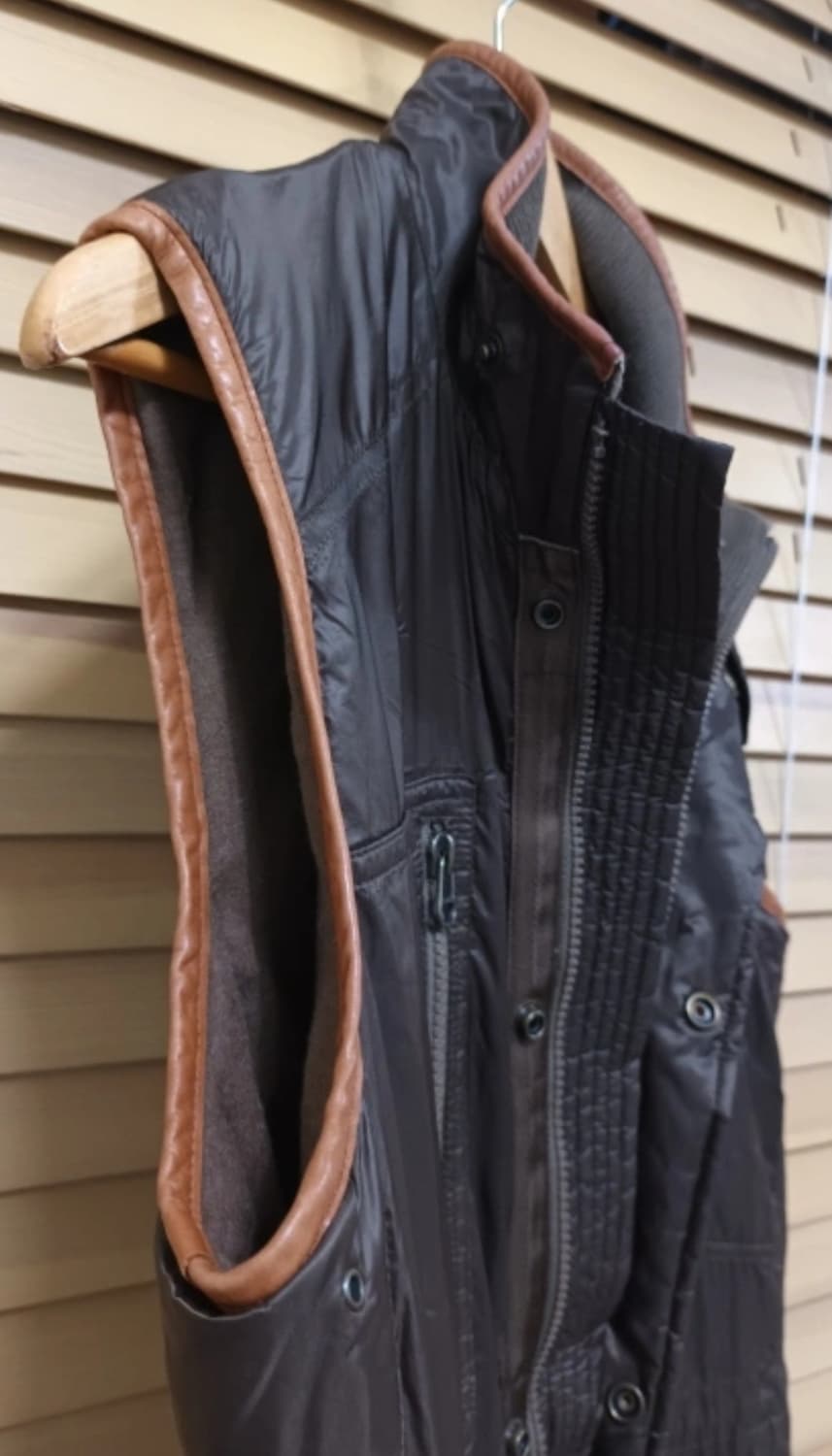  폴로랄프로렌 덕다운패딩조끼

 상품이미지5