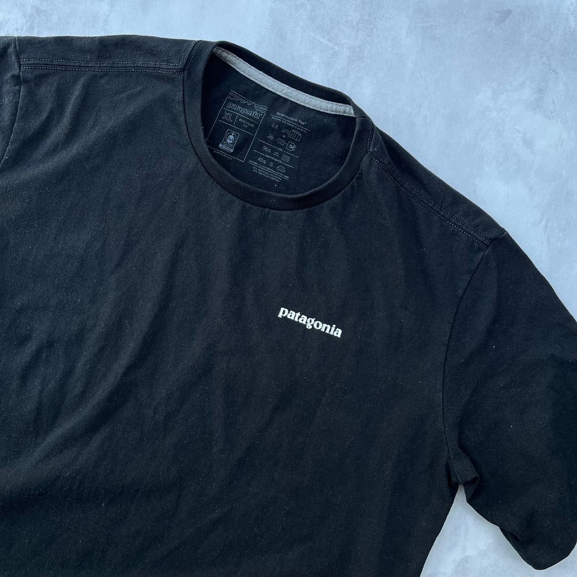 파타고니아 블랙 반팔 티셔츠  상품이미지6