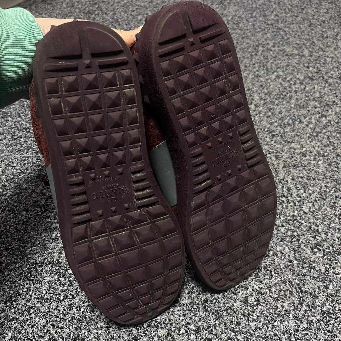 발렌티노 히든 스웨이드 스니커즈 40 상품이미지3