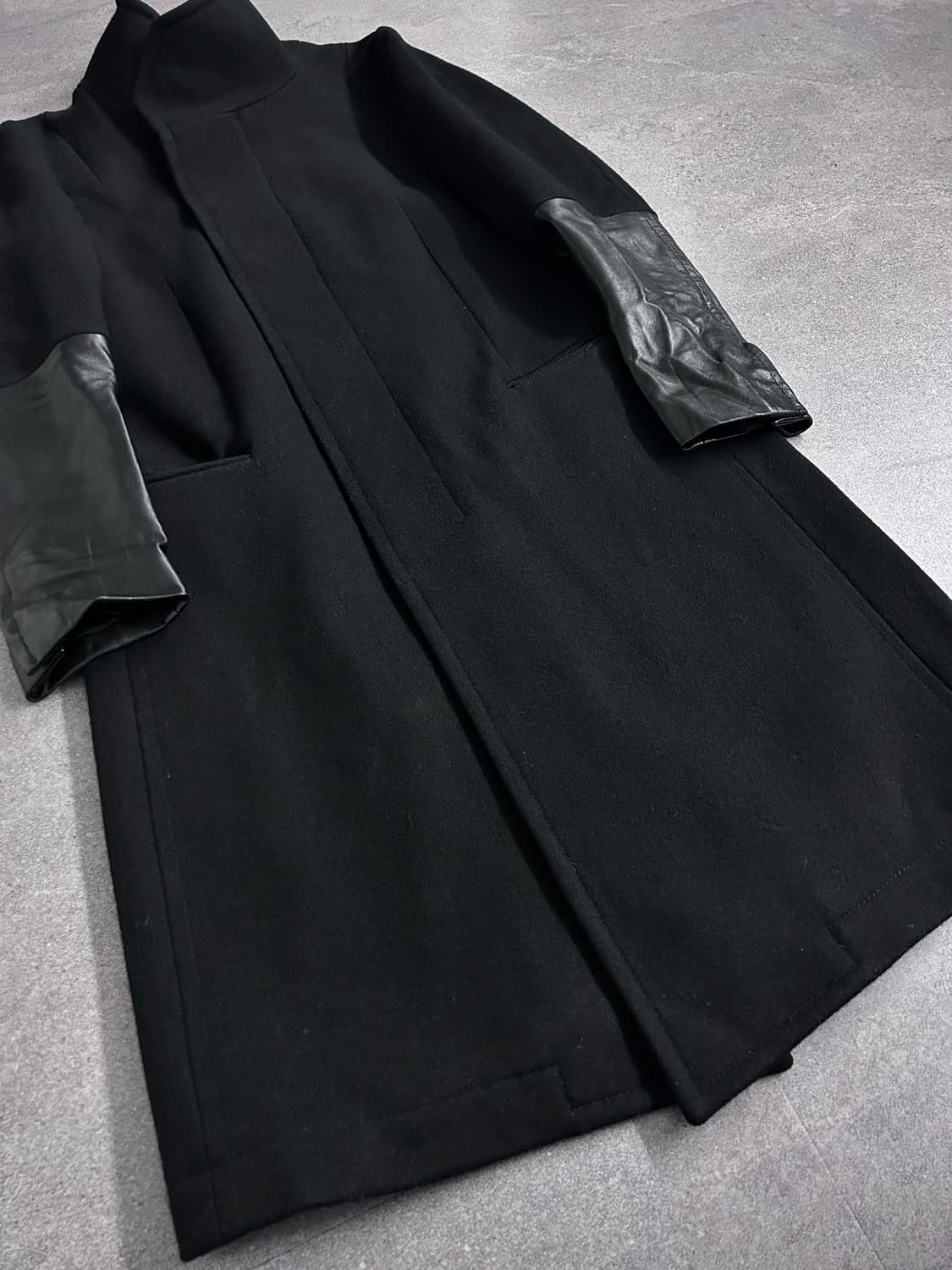 지오 송지오 하이넥 레더 슬리브 울 코트 상품이미지4