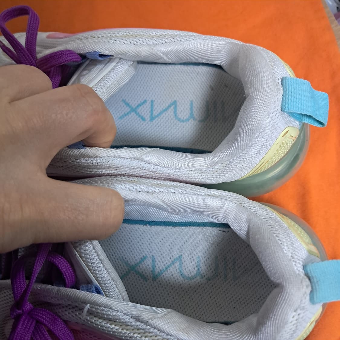 나이키 에어맥스 720 240~245mm 상품이미지7