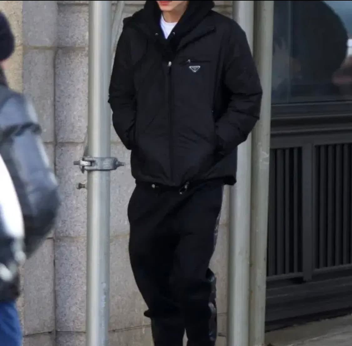 프라다 패딩 sgn955 블랙 50사이즈 상품이미지5