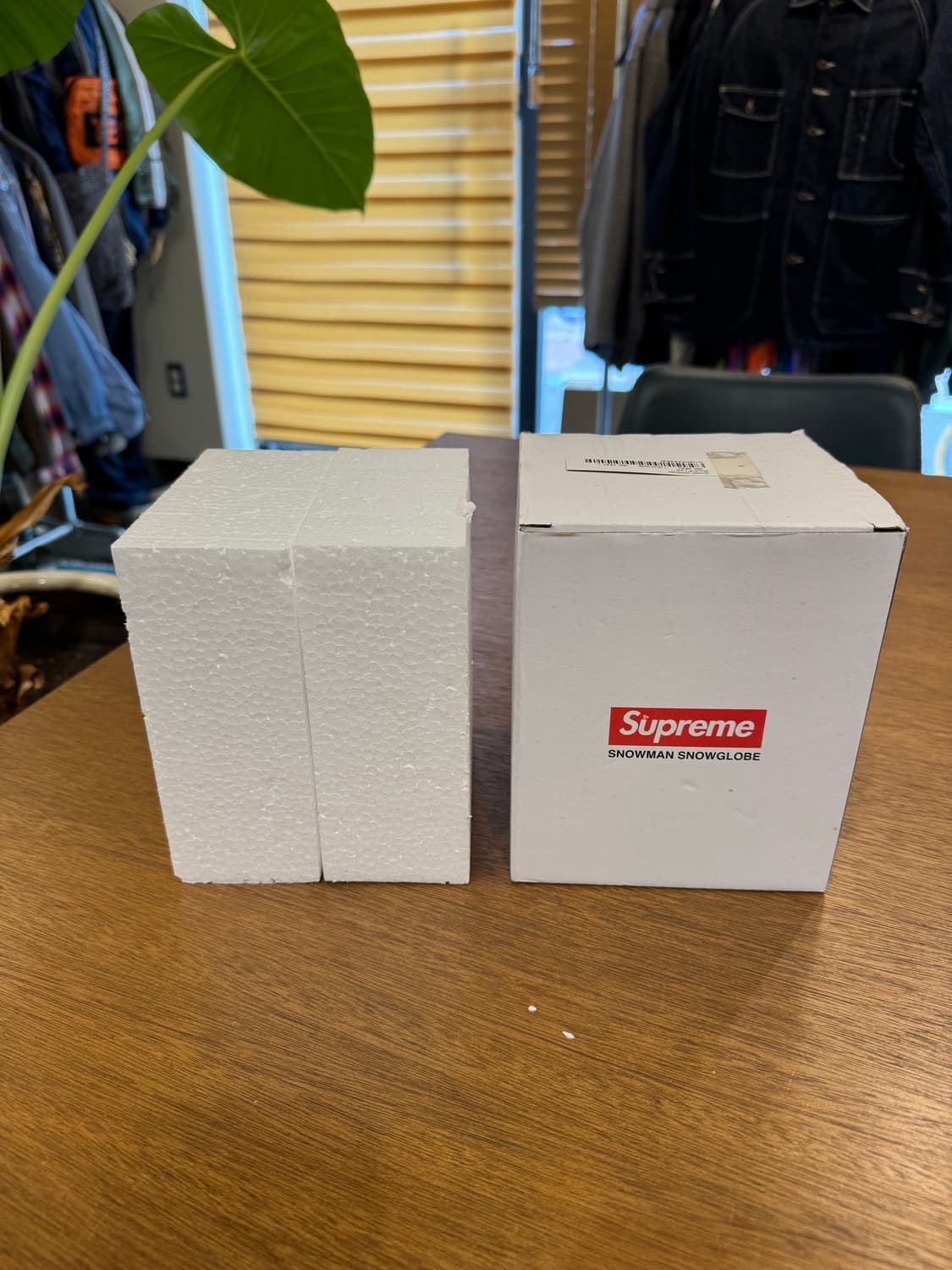 [OS] 슈프림 스노우맨 스노우글로브 레드 상품이미지8