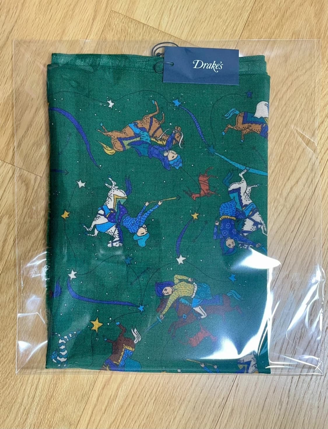 새제품 오늘만20만)24fw드레익스 무갈 앤 스타프린트 스카프 상품이미지1