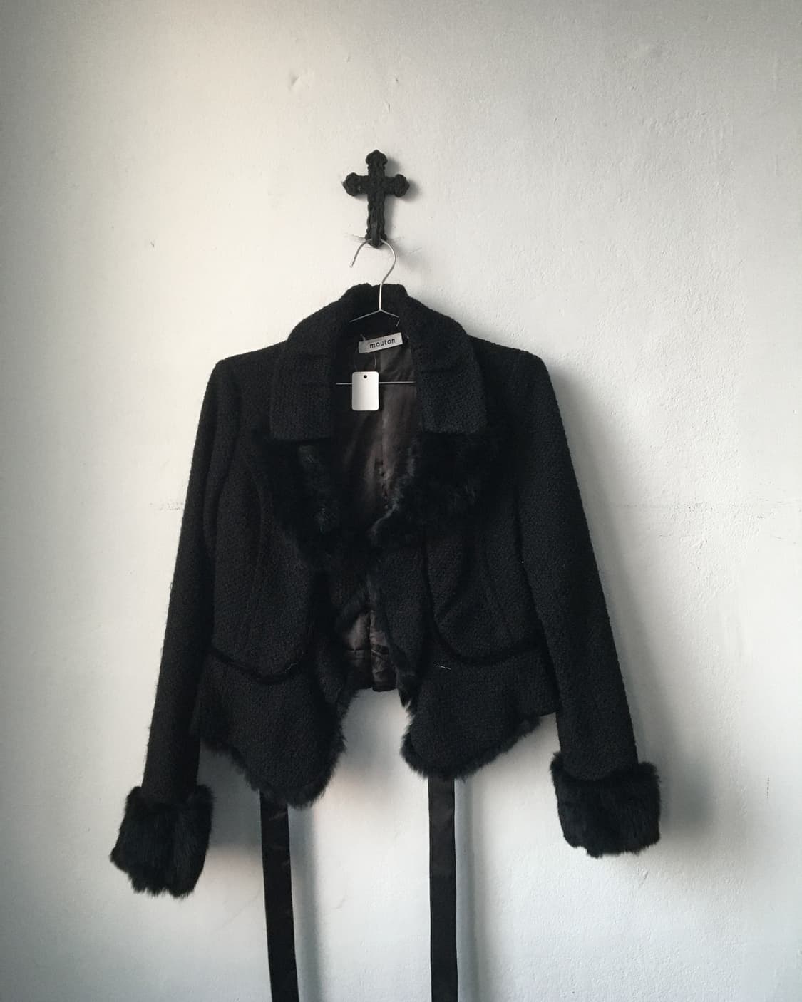 Fur trimming belted jacket 상품이미지2