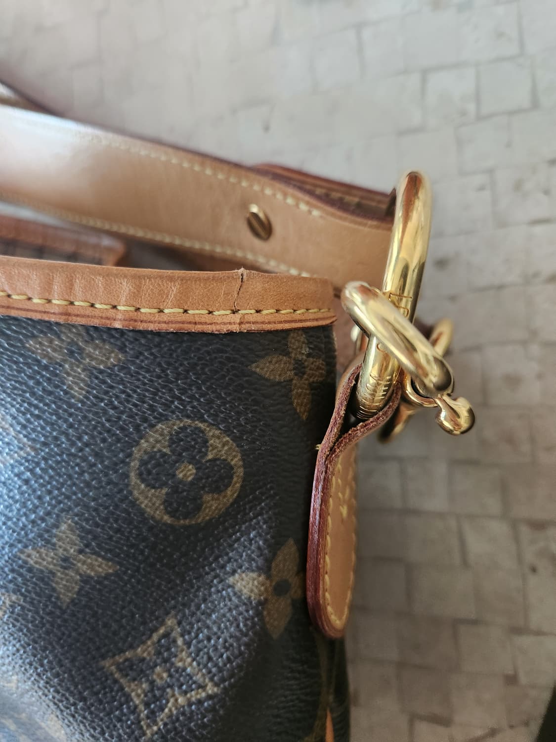 루이비통 딜라이트풀 MM,스트랩 상품이미지5