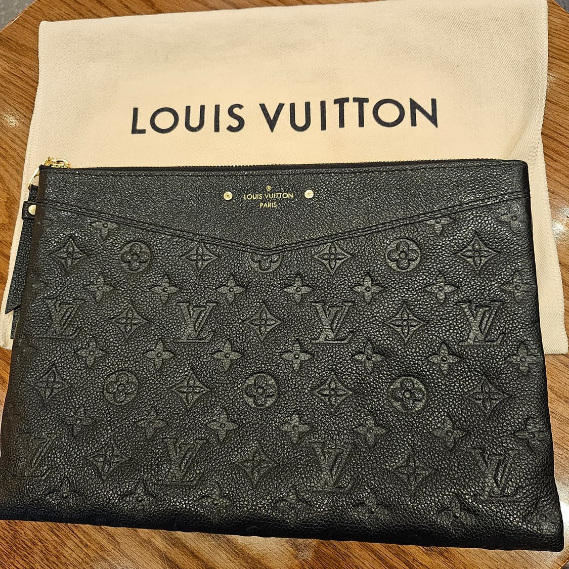 루이비통 앙프렝뜨 클러치백 (정품) 상품이미지2