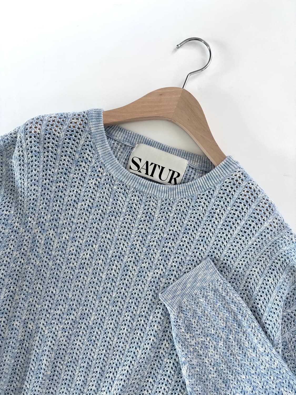 Satur 새터 스카이블루컬러 크로셰 니트 상품이미지4