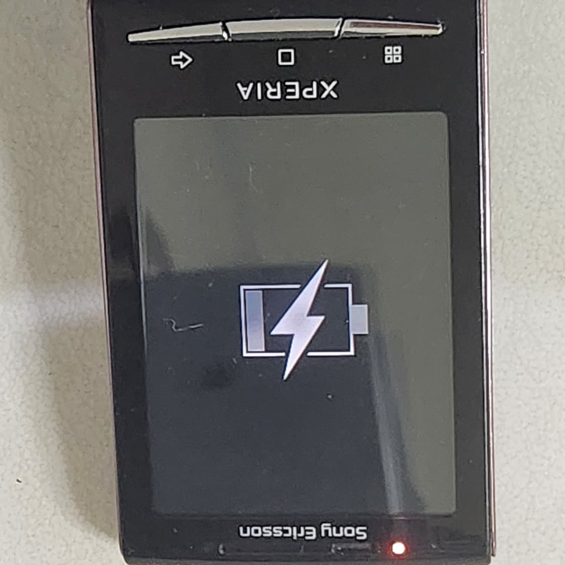 소니 에릭슨 엑스페리아 X10 미니 감성템 옛날폰 고전기기 추억 빈티지  상품이미지3