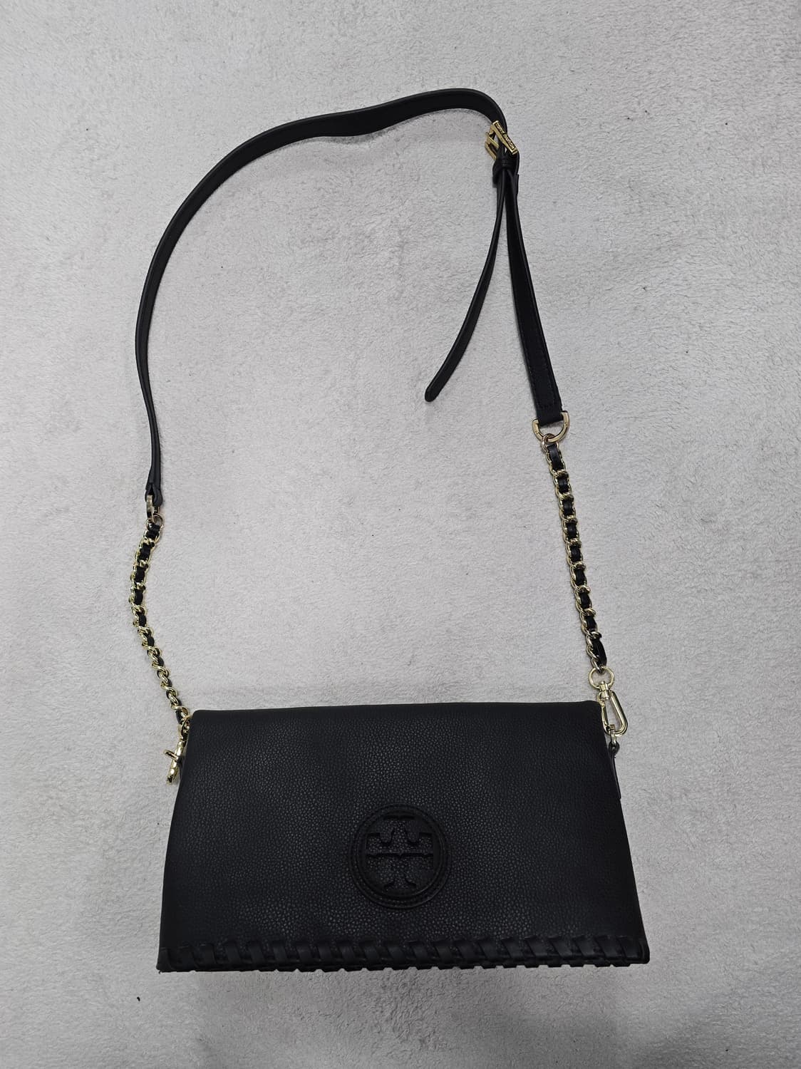 토리버치 마리온 블랙 레더 체인 크로스백 상품이미지2