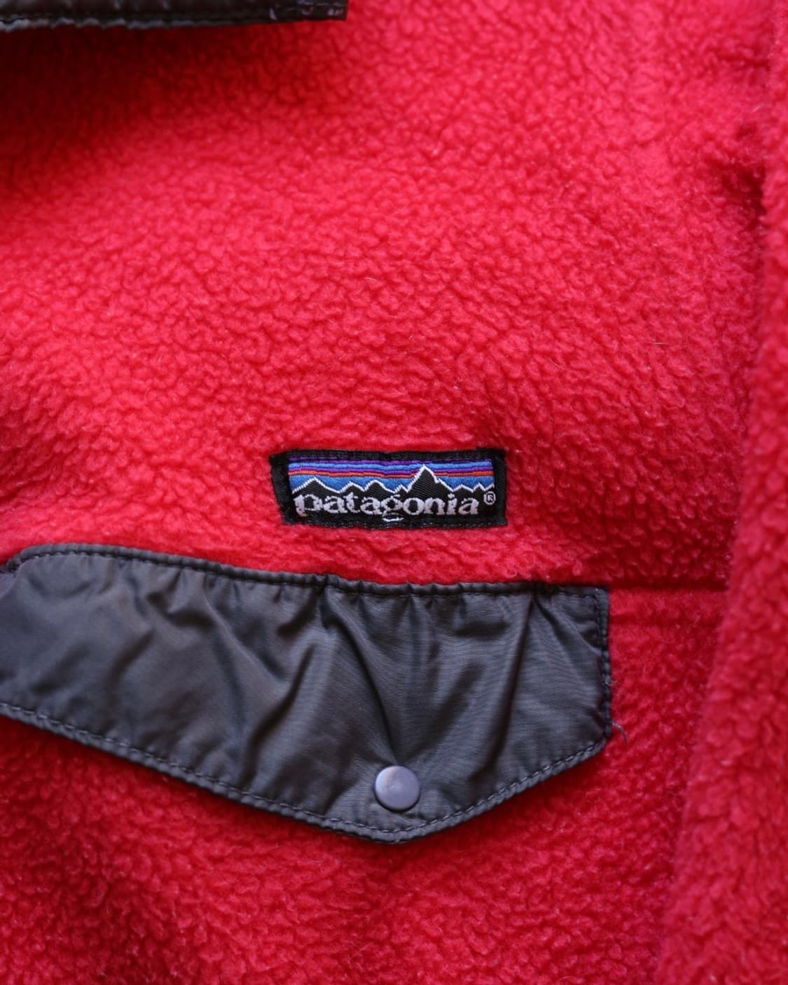 파타고니아 신칠라 90s 스냅티 플리스 (fire red) 상품이미지5