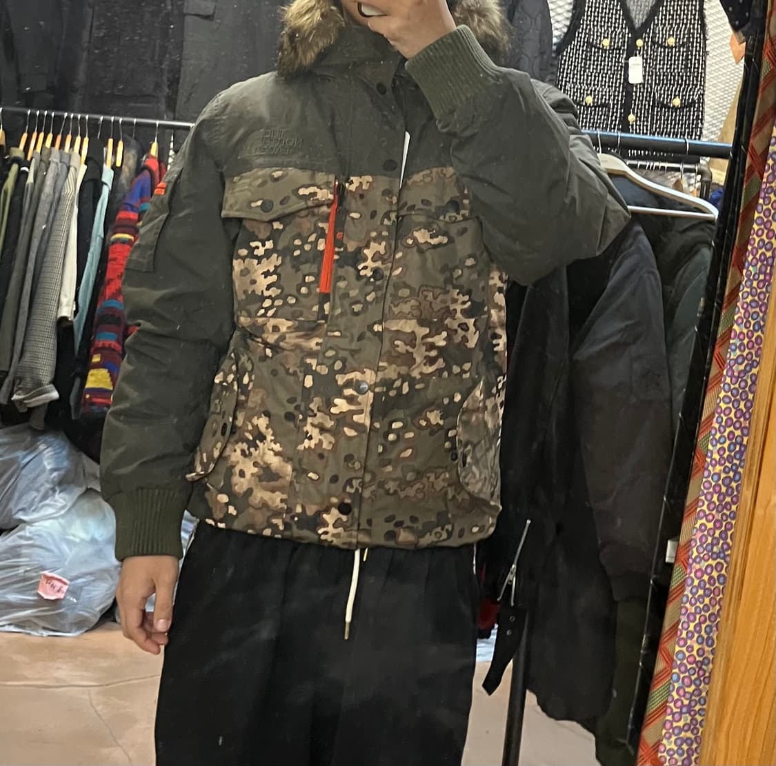 노스페이스 카모 하이벤트 퍼 다운 패딩자켓 상품이미지1